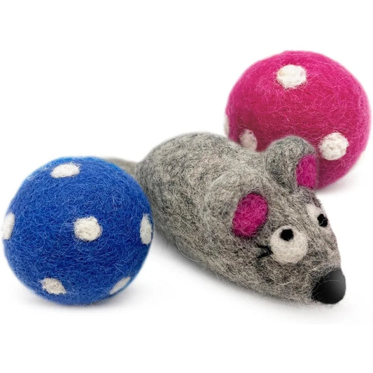 Hustle Blush Wool Felt Balls 3 Pack Love Ewe Pet Supplies 2 in Felted Wool Cat Toys 100 New Zealand Wools Felt Cat Toys Handmad